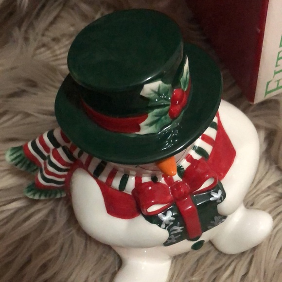 New in Box-Fitz and Floyd Lidded Snowman Box-Ceramic-2003 - Picture 15 of 16